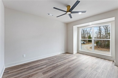 Discover a new standard of living at 18 Dunstable DR, Bella - photo 27