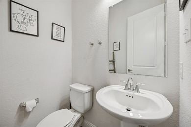Nestled on a highly desirable cul-de-sac lot in the sought-after - photo 27