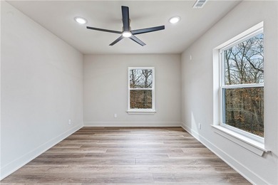 Discover a new standard of living at 18 Dunstable DR, Bella - photo 33