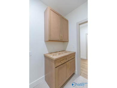 A truly rare opportunity to own a brand-new 3-bed, 2.5-bath - photo 35