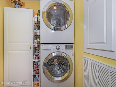 Affordable Florida living! This well-maintained 2006 model - photo 35