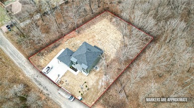 Discover a new standard of living at 18 Dunstable DR, Bella - photo 38