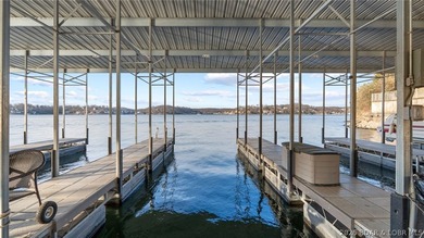 Must see this fully furnished 3 bedroom, 2.5 bath condo, ideal - photo 41