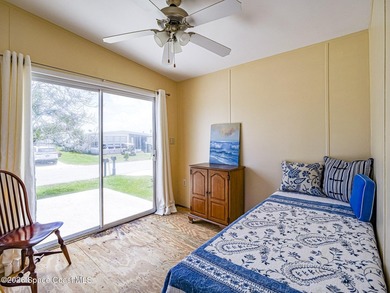 Affordable Florida living! This well-maintained 2006 model - photo 47