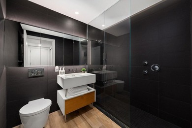 Welcome to 318 East 81st Street - An intimate collection of six - photo 8