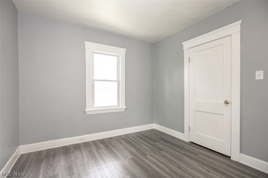 Great investment opportunity in the heart of Cleveland! This - photo 18