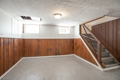 Great investment opportunity in the heart of Cleveland! This - photo 33