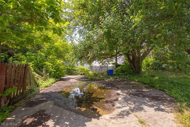 Great investment opportunity in the heart of Cleveland! This - photo 34