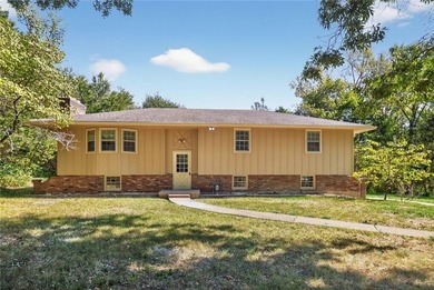 (private lake, pond, creek) Home Sale Pending in Basehor Kansas