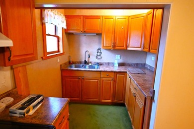 Great opportunity for a first-time homebuyer! This 2-bedroom - photo 11
