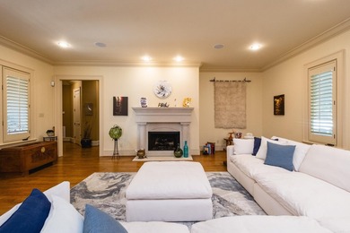 Welcome to this exceptional custom home by Southern Living - photo 15