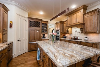 Welcome to this exceptional custom home by Southern Living - photo 18