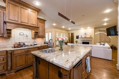 Welcome to this exceptional custom home by Southern Living - photo 20
