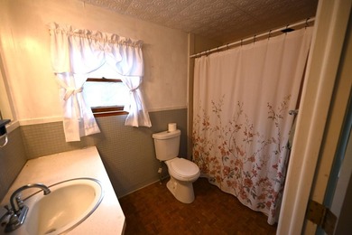 Great opportunity for a first-time homebuyer! This 2-bedroom - photo 21