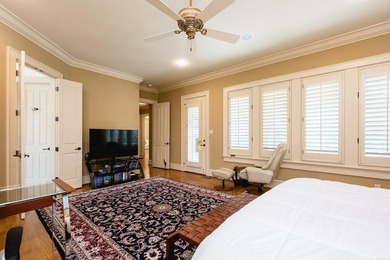Welcome to this exceptional custom home by Southern Living - photo 25