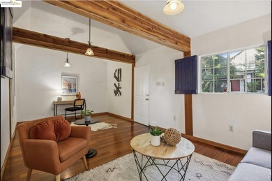 Originally built as a carriage house for the historic Oak Tree - photo 27
