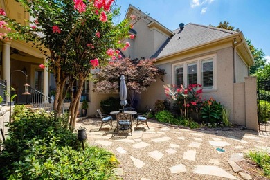 Welcome to this exceptional custom home by Southern Living - photo 45