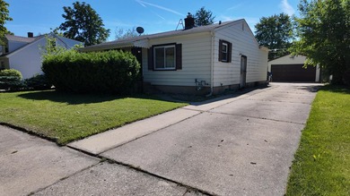 Lake Michigan - Racine County Home For Sale in Racine Wisconsin