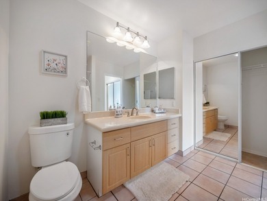 This beautifully situated 2-bed, 2-bath condo offers 1,056 sq ft - photo 15