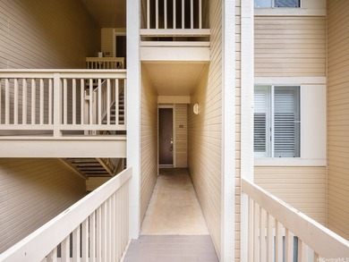 This beautifully situated 2-bed, 2-bath condo offers 1,056 sq ft - photo 21