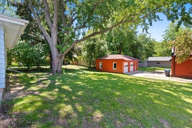 Move-in ready 3-bedroom, 1-bath ranch featuring numerous updates - photo 26