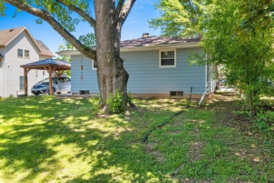 Move-in ready 3-bedroom, 1-bath ranch featuring numerous updates - photo 28