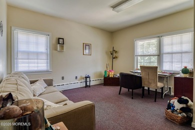 First time offered. Approximately 4800 square feet office - photo 41