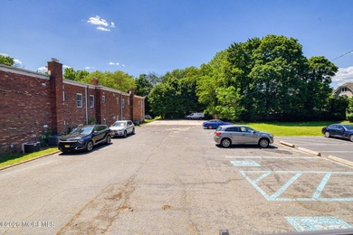 First time offered. Approximately 4800 square feet office - photo 44