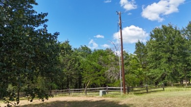 Stunning Wooded 2.3 Acre Lot with 404 ft of Shoreline! - photo 4