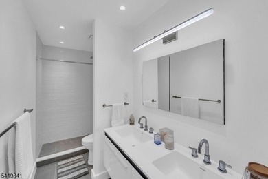 Welcome to this beautifully renovated residence at 101 - photo 15