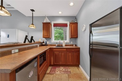 Set within one of the most sought-after neighborhoods in Four - photo 29