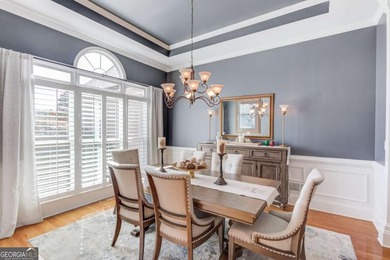Welcome to this beautifully maintained Frank Betz designed ranch - photo 8