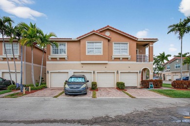 Welcome home to Paradise! Beautifully appointed 3 bedroom, 2 - photo 4