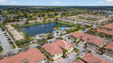 Welcome home to Paradise! Beautifully appointed 3 bedroom, 2 - photo 10