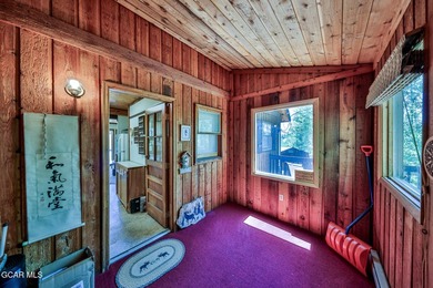 Discover the peace and beauty of Colorado mountain living in - photo 12