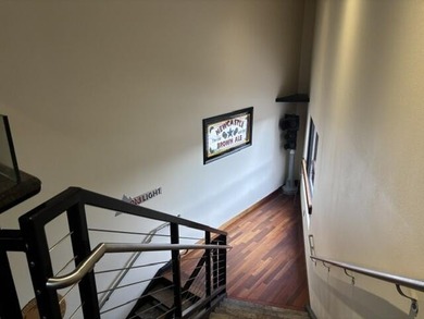 Prime Commercial Space for Sale in the heart of Downtown La - photo 14