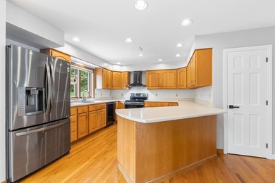 Enjoy the ease of single-level living in this well maintained - photo 7