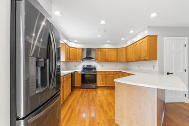 Enjoy the ease of single-level living in this well maintained - photo 8