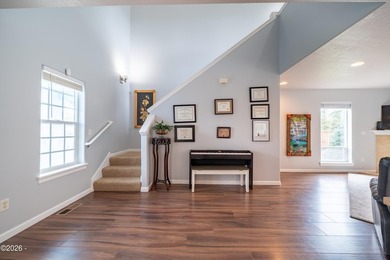 Stunning beach home with 3 gorgeous levels featuring a full bed - photo 31