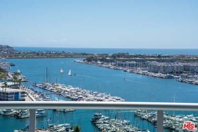 Welcome to the crown jewel of Marina Pointe Drive! An - photo 5