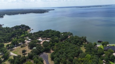Stunning Wooded 2.3 Acre Lot with 404 ft of Shoreline! - photo 21