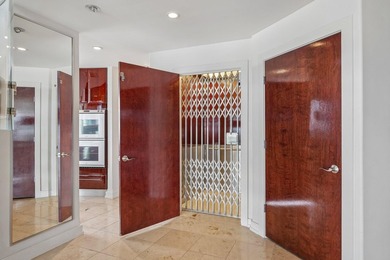 Unparalleled luxury in this breathtaking unit at the prestigious - photo 14