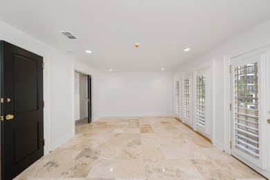 Experience luxury waterfront living with breathtaking panoramic - photo 34