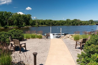 Experience the pinnacle of waterfront sophistication in this - photo 8