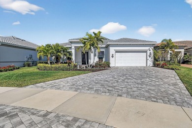 Beautiful 2024 construction, 3 bed/2.5 bath + den, home - photo 1