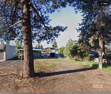 Lake Lot For Sale in Mccall, Idaho