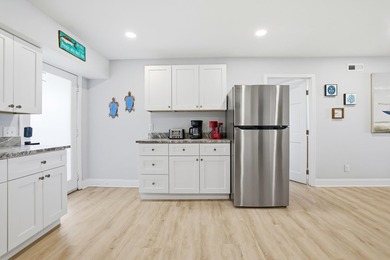 A rare and exceptional opportunity to own a completely redone - photo 13
