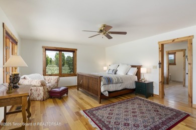 Tucked in the shadow of the majestic Tetons, this stunning home - photo 16