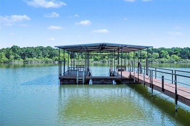 1,000 LINEAR FEET OF SHORELINE SURROUNDING THIS PRESTIGIOUS - photo 5