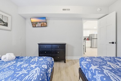 A rare and exceptional opportunity to own a completely redone - photo 33